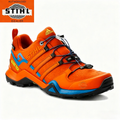 Męskie, wodoodporne i oddychające buty robocze i turystyczne marki adidas® i STIHL, idealne do pracy i aktywności na świeżym powietrzu.