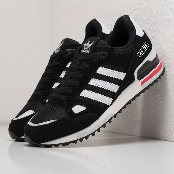Nové pánske zimné topánky adidas® 2026